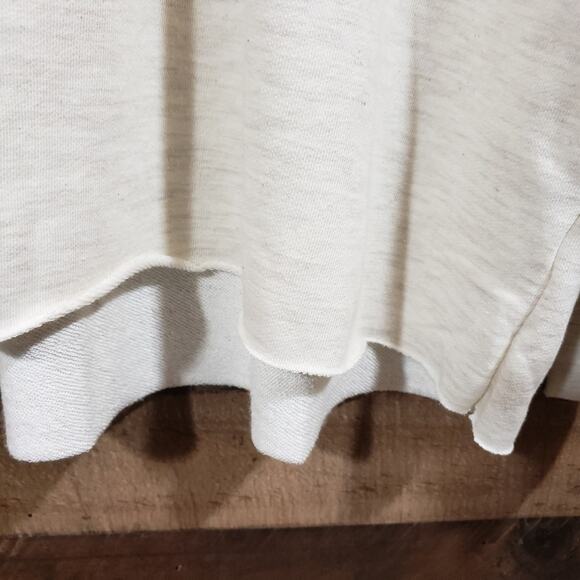 True Craft NWT '76 explore more graphic crewneck sweatshirt woman's size 2XL - Picture 10 of 12